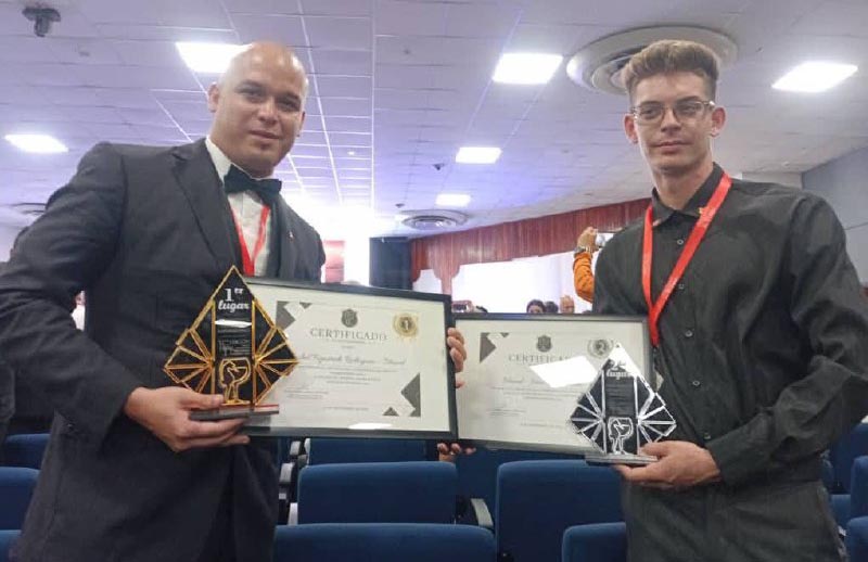 Avileños premiados en festival gastronómico