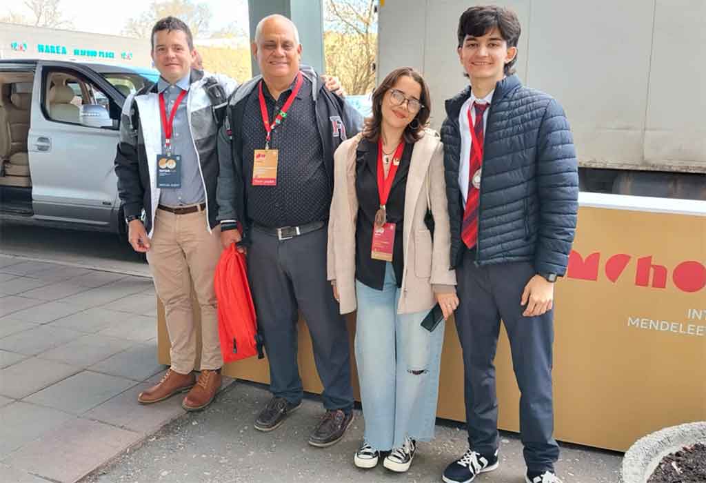 Cubanos bronce Mendeleyev 1