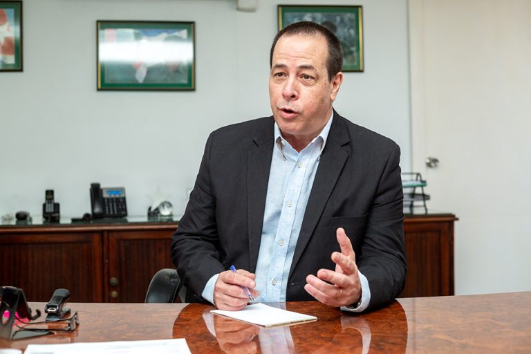 Jose Angel Portal Miranda ministro de salud 2 768x512