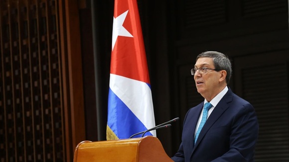 conferencia de prensa canciller cubano
