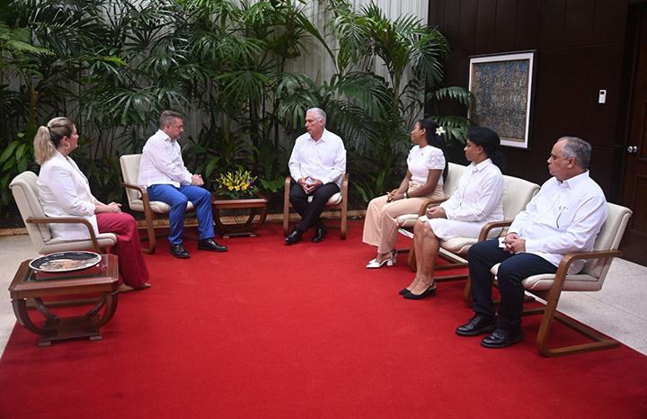 dc recibio presidente comite paralimpico