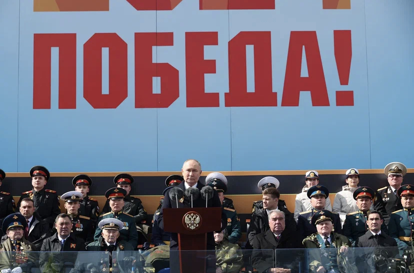 El presidente Vladimir Putin, Comandante en Jefe de las Fuerzas Armadas de la Federación Rusa, subrayó la importancia de esta fecha y de la parada militar. Foto: Estudios Revolución.