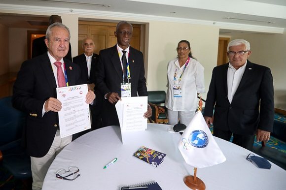 Los comités olímpicos de Cuba y Chile firman un acuerdo de colaboración