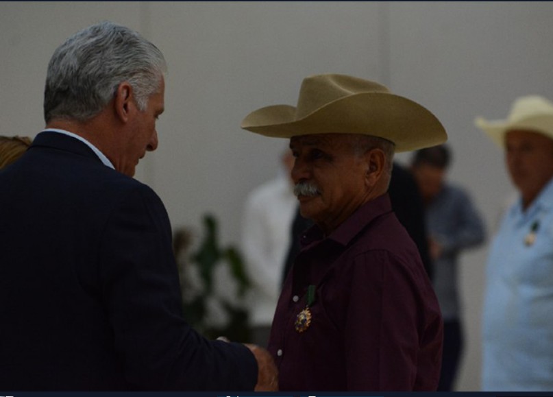  Miguel Díaz-Canel Bermúdez