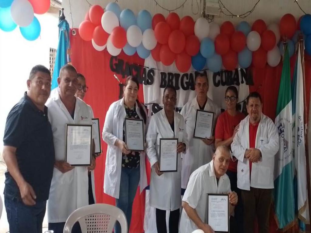  médicos de Cuba en norteño Petén, Guatemala