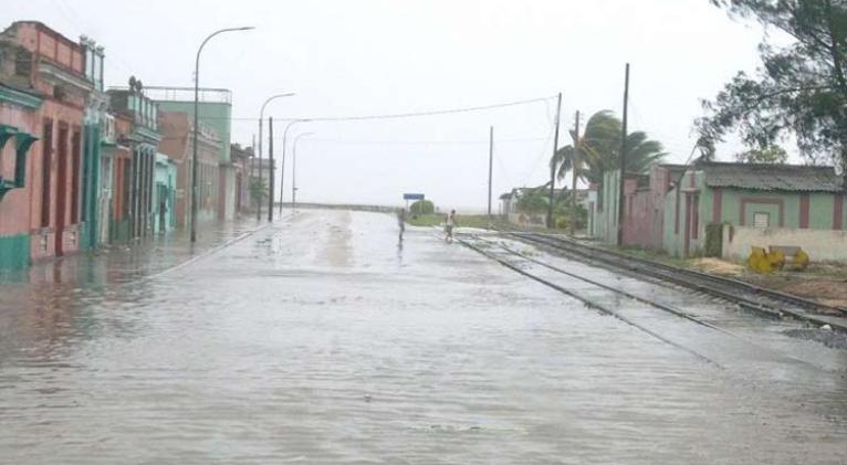 Tomenta Elsa en Matanzas