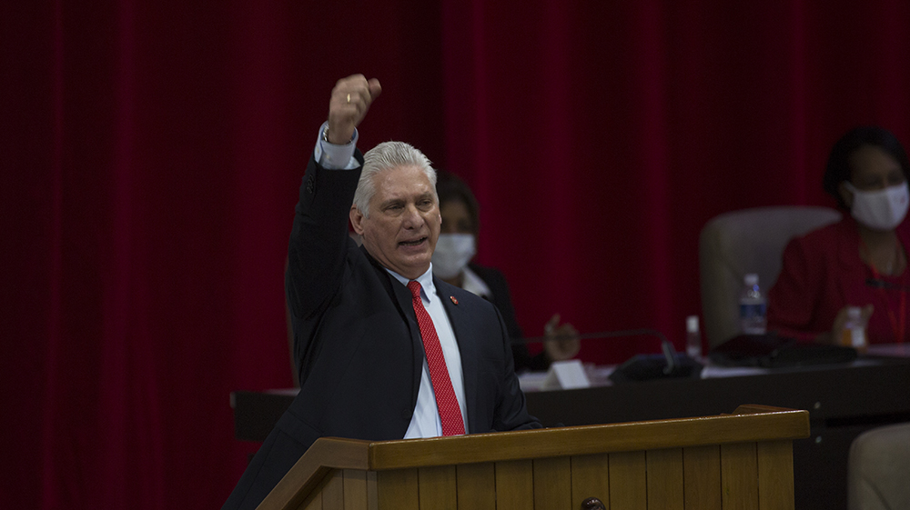 El presidente cubano, Miguel Díaz-Canel Bermúdez, informó que al cierre de este año Cuba espera comenzar la recuperación de su actividad económica. Foto: Ismael Francisco.