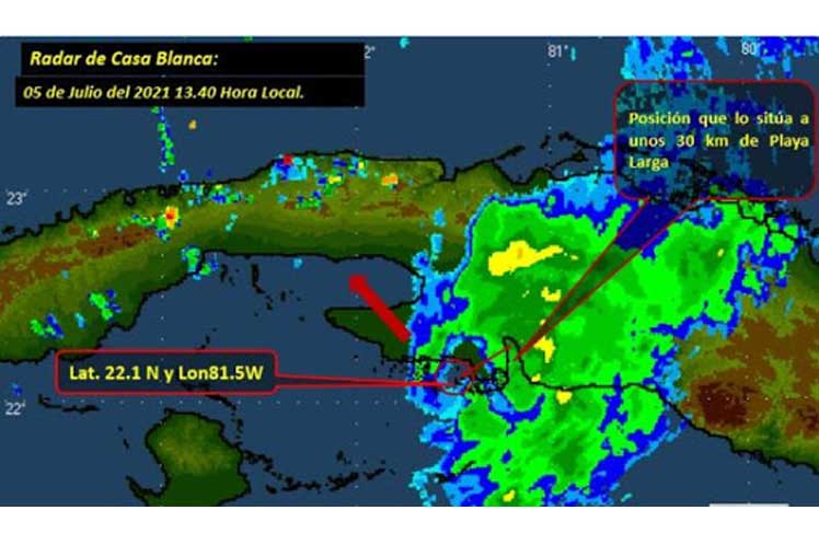 Elsa tocó tierra en Cuba y prevén debilitamiento