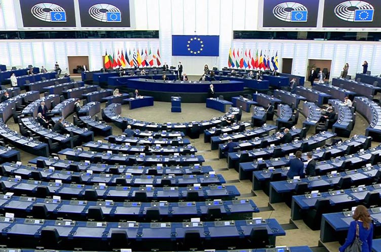 Eurodiputados repudian maniobra en Eurocámara para agredir a Cuba