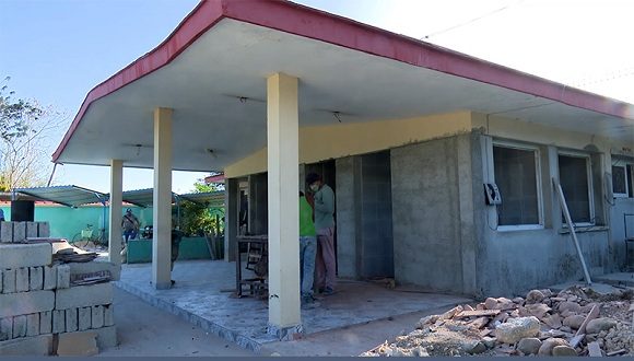 La provincia Granma avanza en la construcción del nuevo laboratorio de biología molecular