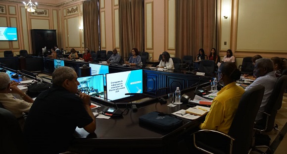 La reunión se realizó en formato de videoconferencia y constituye el primer intercambio de su tipo tras la constitución de la X Legislatura, en abril de 2023. Foto: @AsambleaCuba/ Twitter.