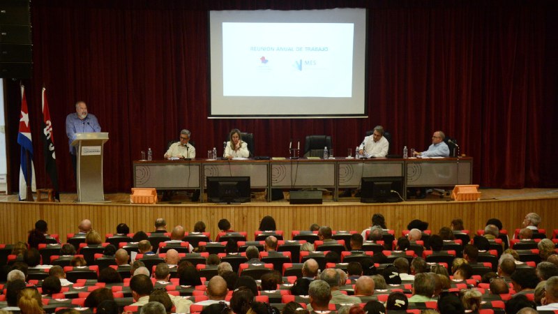 Discuten prioridades de trabajo en el sector educativo para 2023. Fotos: Marcelino Váquez Hernández