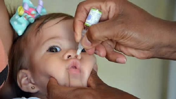 Vacunación contra la poliomielitis