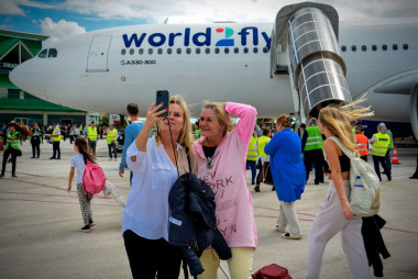 Establecen conexión aérea para integración turística de Cuba