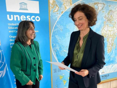 Embajadora de Cuba presenta cartas credenciales en la Unesco